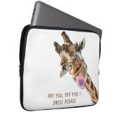 Funny Giraffe Tongue Out and Playful Wink - Lächel Laptopschutzhülle (Vorne Rechts)