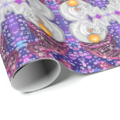 Funny Gnome in Lila Hut Singt ein Weihnachtslied Geschenkpapier (Rolleneckpunkt)