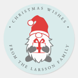 Funny Gnome mit Gegenwart und Weihnachtsmannmütze  Runder Aufkleber