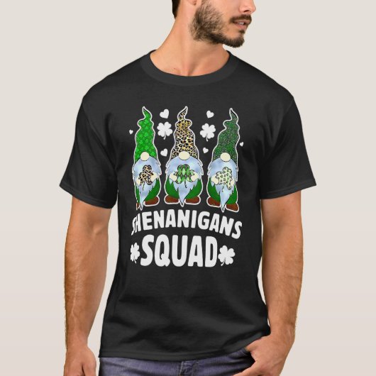 Funny Gnome Shenanigans Squad Kleeblatt St Patrick T-Shirt (Vorderseite)