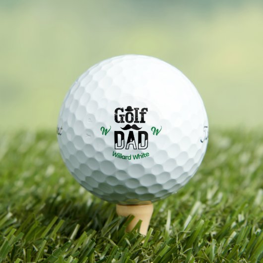 Funny Golf Vater mit Hut und Mustache Monogram Golfball (Insitu T-Shirt)