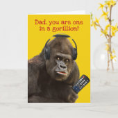 Funny Gorilla mit Ferne und Headset Vaterschaft Karte (Gelbe Blume)