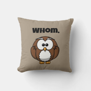 Funny Grammar Owl Cartoon für Writer & Word Nerd Kissen