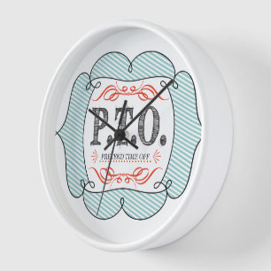 Funny gratuliert dazu, so zu tun, als wäre die Zei Uhr