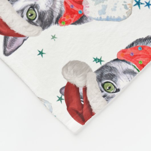 Funny Gray and White Tabby Cat Christmas Fleecedecke (Ecke)