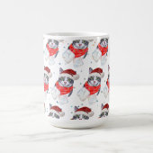 Funny Gray and White Tabby Cat Christmas Kaffeetasse (Mittel)