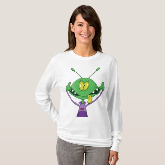 Funny Green Alien Making Silly Face T-Shirt (Vorne ganz)