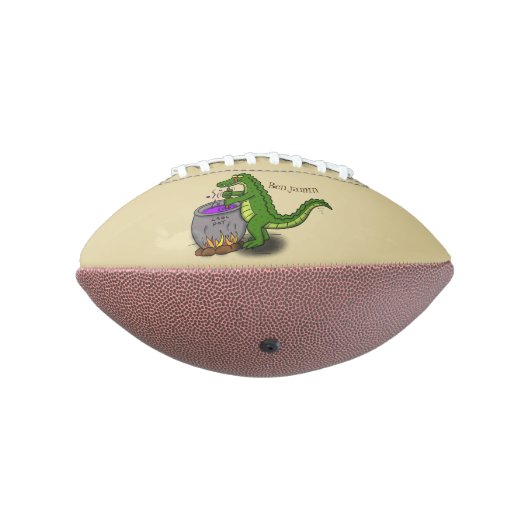 Funny Green Alligator Koch Cartoon Football (Gedreht 270)