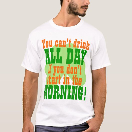 Funny Green Beer Day Drinks T-Shirt (Vorderseite)