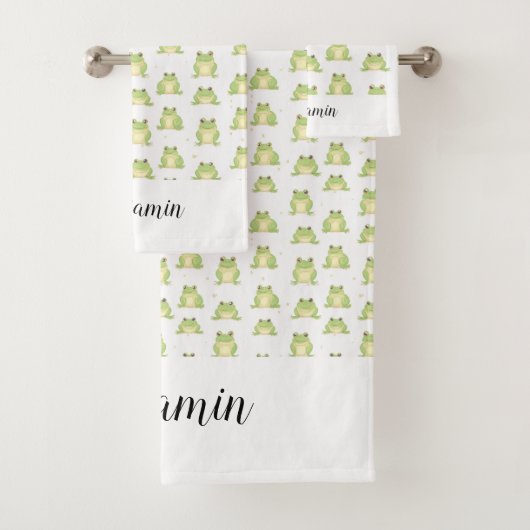Funny green froster pattern boys name badhandtuch set (Insitu)