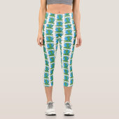 Funny green lächelnd animierte Eidechse Capri Leggings (Vorderseite)