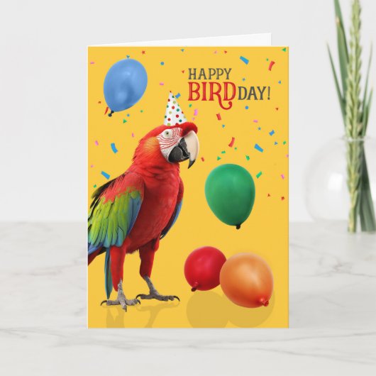 Funny Green Winged Macaw Parrot Birthday Karte (Vorderseite)