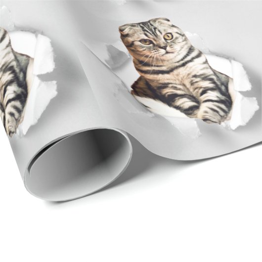 Funny Grey Cat Popping Through Torn Paper Illusion Geschenkpapier (Rolleneckpunkt)
