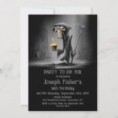 Funny Grim Reaper with Cupcake Birthday Party Einladung (Vorderseite)