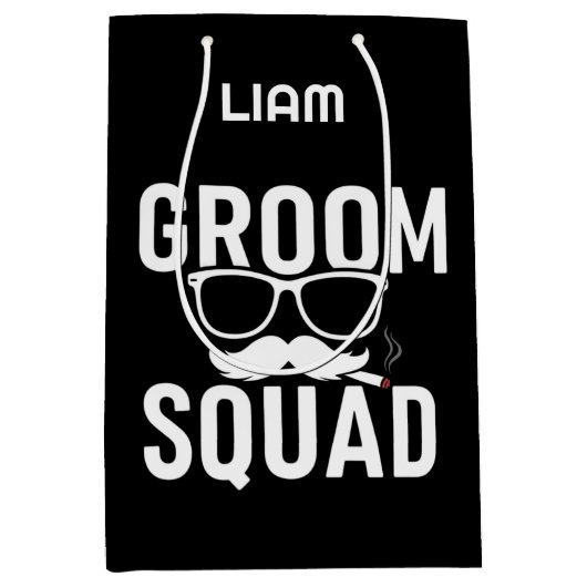 Funny Groom Squad Wedding Party Design Mittlere Geschenktüte (Vorderseite)