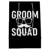 Funny Groom Squad Wedding Party Design Mittlere Geschenktüte (Rückseite)