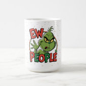 Funny Grumpy Christmas “Ew People” Cartoon Design Kaffeetasse (Mittel)