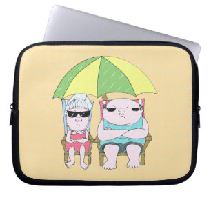Funny Grumpy Couple am Strand in Rain Art Laptopschutzhülle