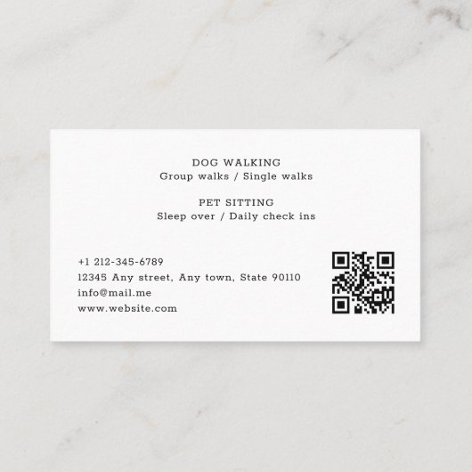 Funny Grumpy Hund Walking Haustier QR Code Sitzen Visitenkarte (Rückseite)