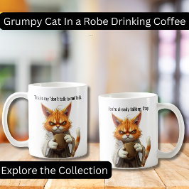 Funny Grumpy Katze in einem Robe und Kaffee Orange Kaffeetasse