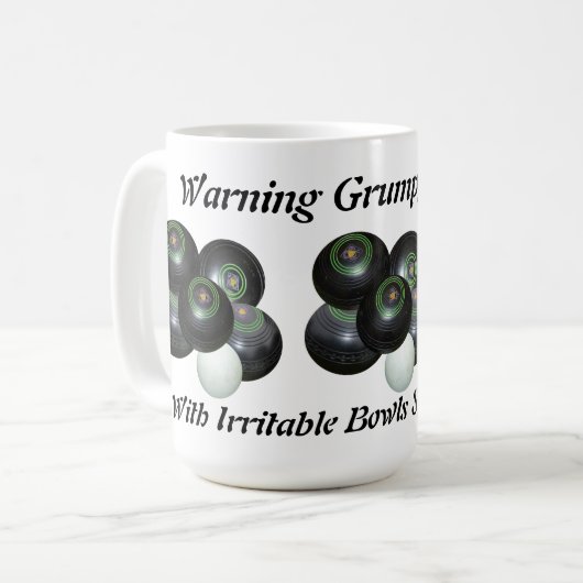 Funny Grumpy Man at Lawn Bowls Design, Kaffeetasse (Vorderseite Links)