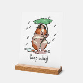 Funny Guinea Pig Behalte Lächeln Regen tanzen Cart Acrylschild (Winkel)