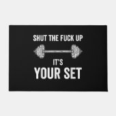 Funny Gym trainiert sein Set Zitat Fußmatte (Vorderseite)