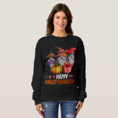 Funny Hallothanksmas Gnomes Happy Hallowthanksmas Sweatshirt (Vorne ganz)