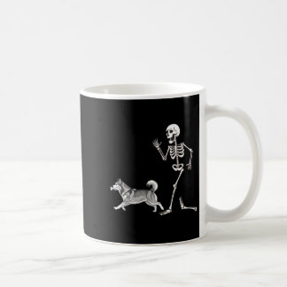 Funny Halloween Alaskan Malamute und Skeleton Kaffeetasse
