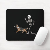 Funny Halloween German Shepherd and Skeleton Mousepad (Mit Mouse)