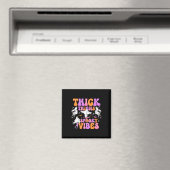 Funny Halloween Ghost Thick Thighties Spooky Vibes Magnet (In Situ (Geschirrspüler))
