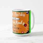 Funny Halloween Quirky Orange Familienname Kaffeetasse (VorderseiteRechts)