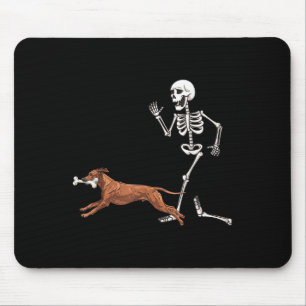 Funny Halloween Rhodesian Ridgeback und Skelett Mousepad