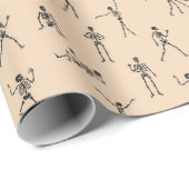 Funny Halloween Skeletts Geschenkpapier (Rolleneckpunkt)