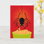 Funny Halloween Spider Stealing Candy Corn Karte (Gelbe Blume)