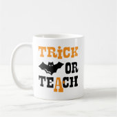 Funny Halloween Teacher Geschenk Spooky Bat School Kaffeetasse (Links)