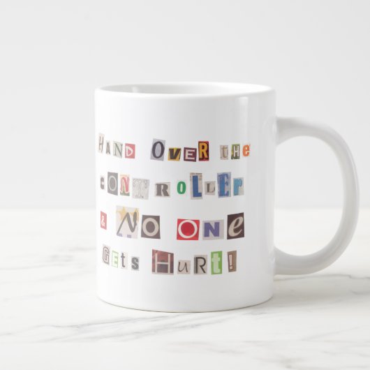 Funny Hand über Controller Ransom Note Collage Jumbo-Tasse (Rechts)