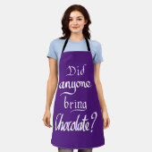 Funny Handwriting Chocolate Quote Spaß Lila  Schürze (Getragen)