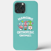 Funny Hanging mit orthopäischen Nurse-Gnomen Case-Mate iPhone Hülle (Rückseite)