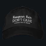 Funny Hangover Hair Keine Sorge für benutzerdefini Bestickte Kappe<br><div class="desc">Der lustige Baseballhut, der lautet "Hangover Hair Don't Care". Fügen Sie am unteren Rand eine benutzerdefinierte Textzeile hinzu - Ihr Ereignis, Ihren Namen, etc. Ändern Sie einfach den Text und die Farbe. Ob Sie nun für die Nacht ausgehen oder nach einer lustigen Nacht morgens, wird dies bald Ihr "go to"...</div>