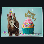 Funny Happy Birthday Cat mit Cupcake Große Geschenktüte<br><div class="desc">Alles Gute zum Geburtstag!</div>