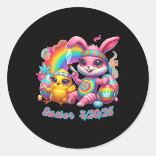 Funny Happy Oaster Bunny Chick Rauchen Weed Runder Aufkleber