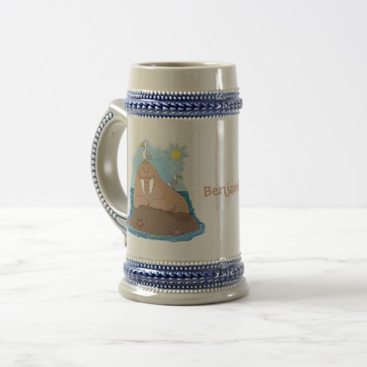 Funny happy walrus Cartoon Illustration Bierglas (Vorderseite Links)