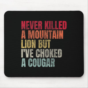 Funny hat noch nie einen Löwen getötet, aber ich h Mousepad