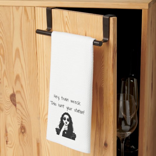 Funny Hey, Train Wreck This Isn't Your Station Geschirrtuch (Drittel gefaltet)