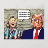 Funny Hillary sagt, sperrt Trump auf Postkarte (Vorderseite)