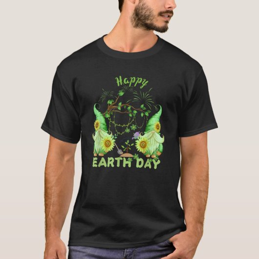 funny holiday earth day happy gnomes arbor day flo T-Shirt (Vorderseite)