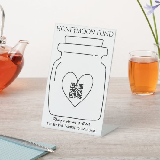 Funny Honeymoon Fond QR Code Digital Tipp Jar Sockelschild (In SItu)