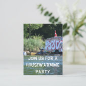 Funny House Erwärmung Partys Einladungspostkarte (Stehend Vorderseite)