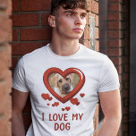 Funny I Liebe Mein Hund T - Shirt<br><div class="desc">Der lustige Haustierbesitzer-T - Shirt mit dem Sprichwort "I Liebe my dog",  mit einem Foto der Hunde in Form eines Liebe-Herzens,  und einem Streuen von kleinen roten Herzen.</div>